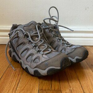 Women’s Oboz Sawtooth II Low